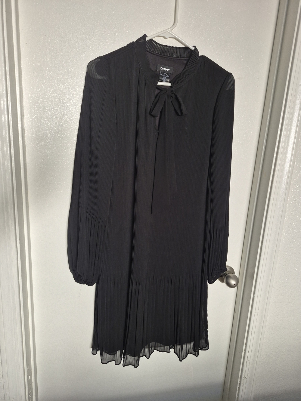 DKNY Black Pleated Long-Sleeve Bow Neck Dress